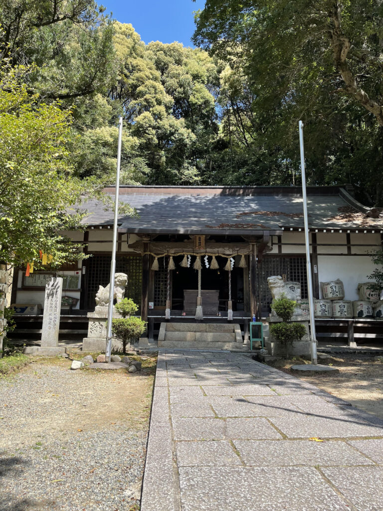拝殿
